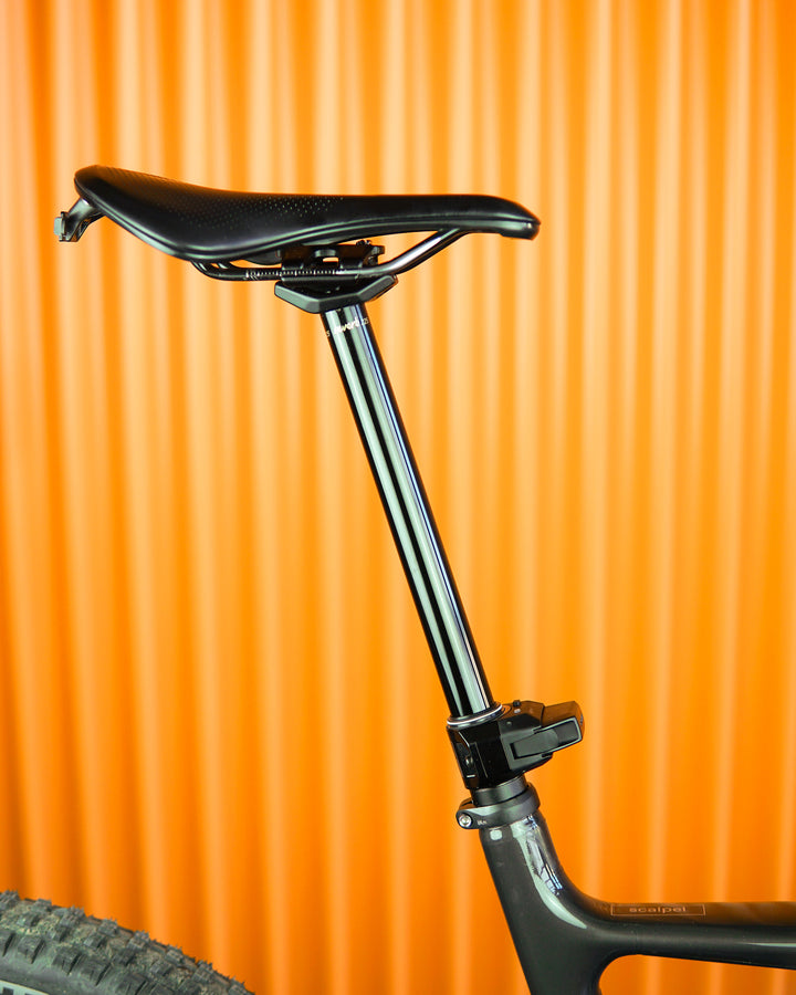 SRAM Rockshox Reverb AXS Dropper Post - Canada