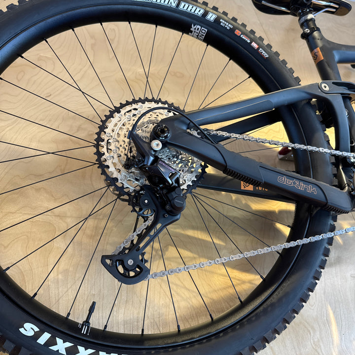 Ibis Ripmo V2S - Medium - Deore+ Shop Build