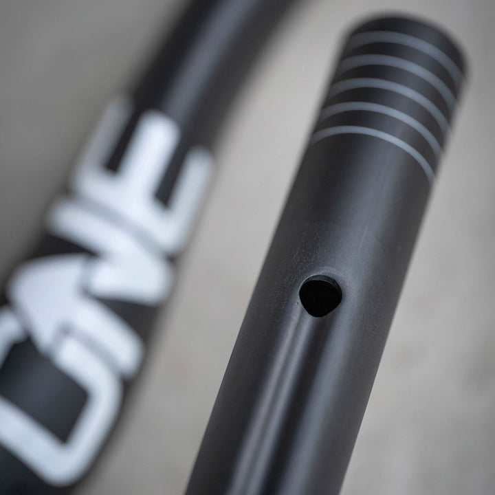 OneUp E-Carbon Handle Bar 35mm Rise
