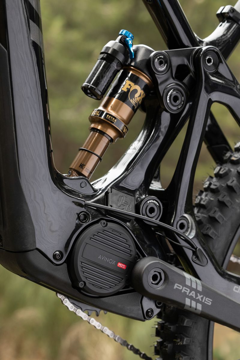 Pivot Shuttle AMP'd