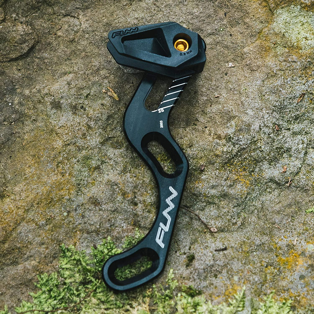 ZIPPA LITE CHAIN GUIDE - Black - Smith Creek Cycle