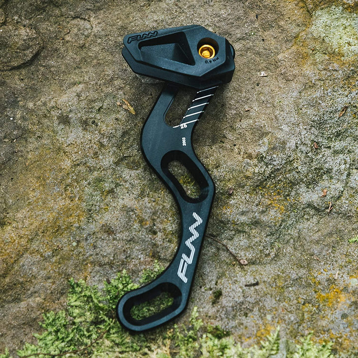 ZIPPA LITE CHAIN GUIDE - Black - Smith Creek Cycle